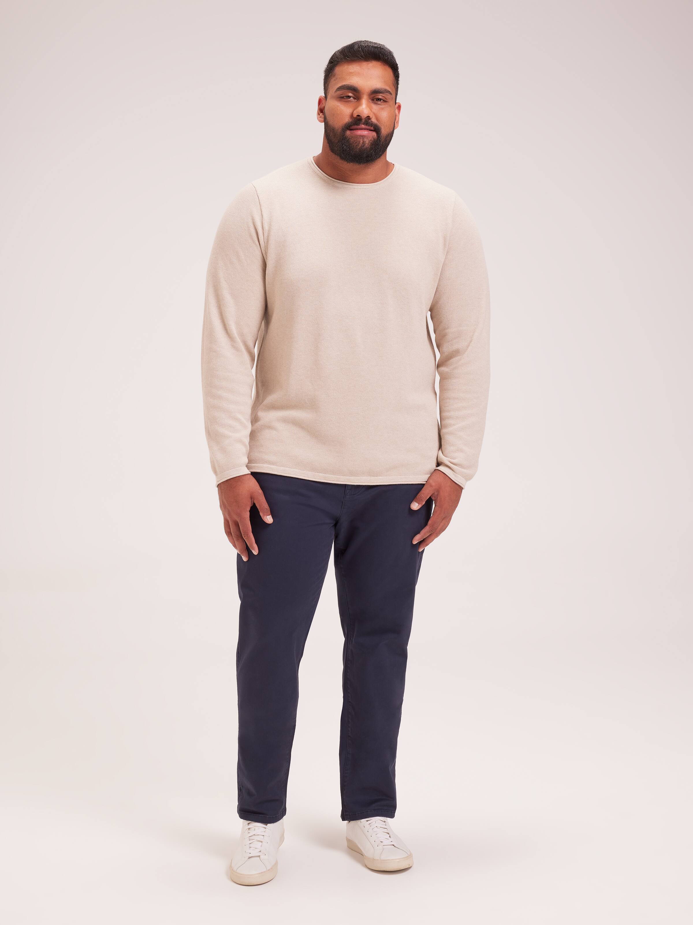 Extended Slant Pocket Slim Straight Jean