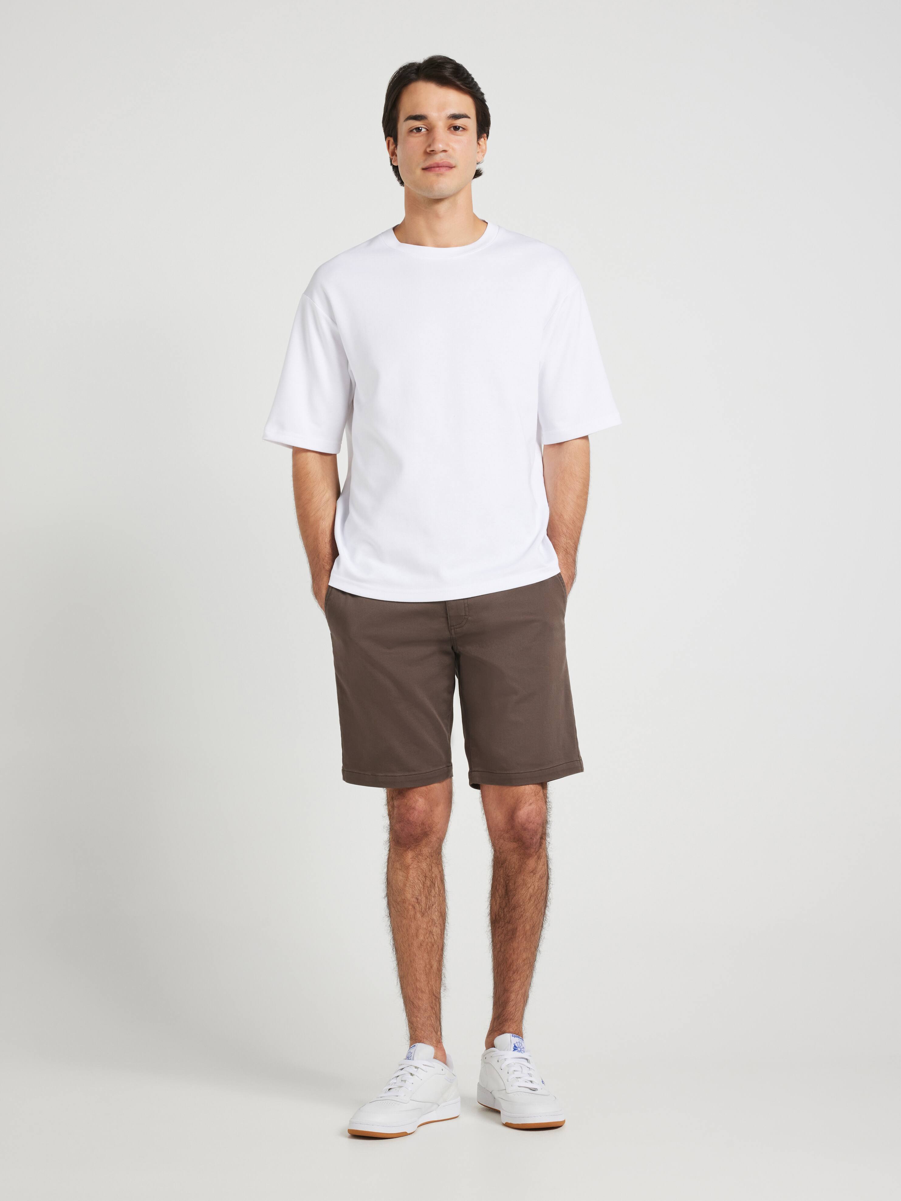 Mega Flex Chino Short