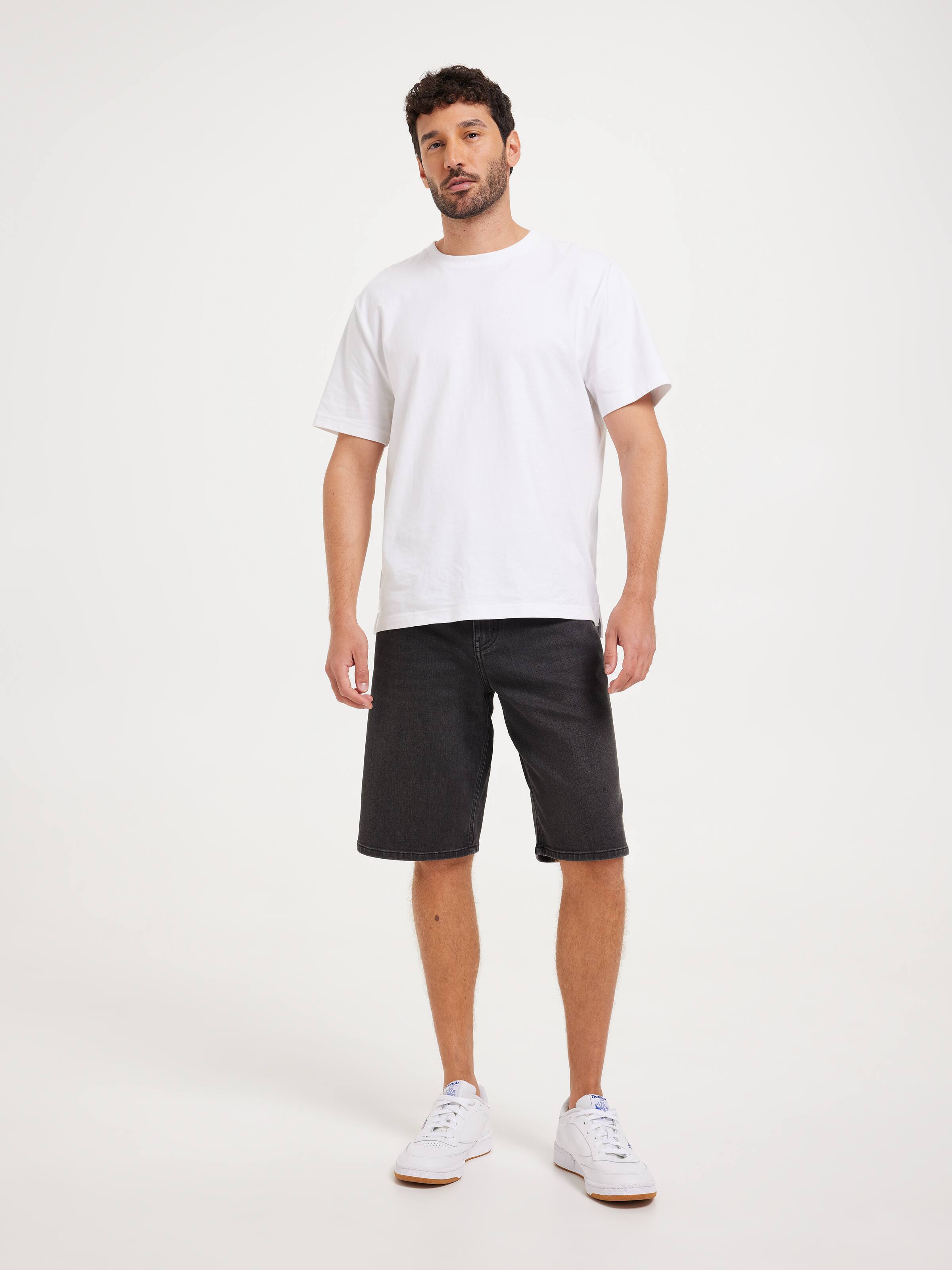 Power Stretch Relaxed Short