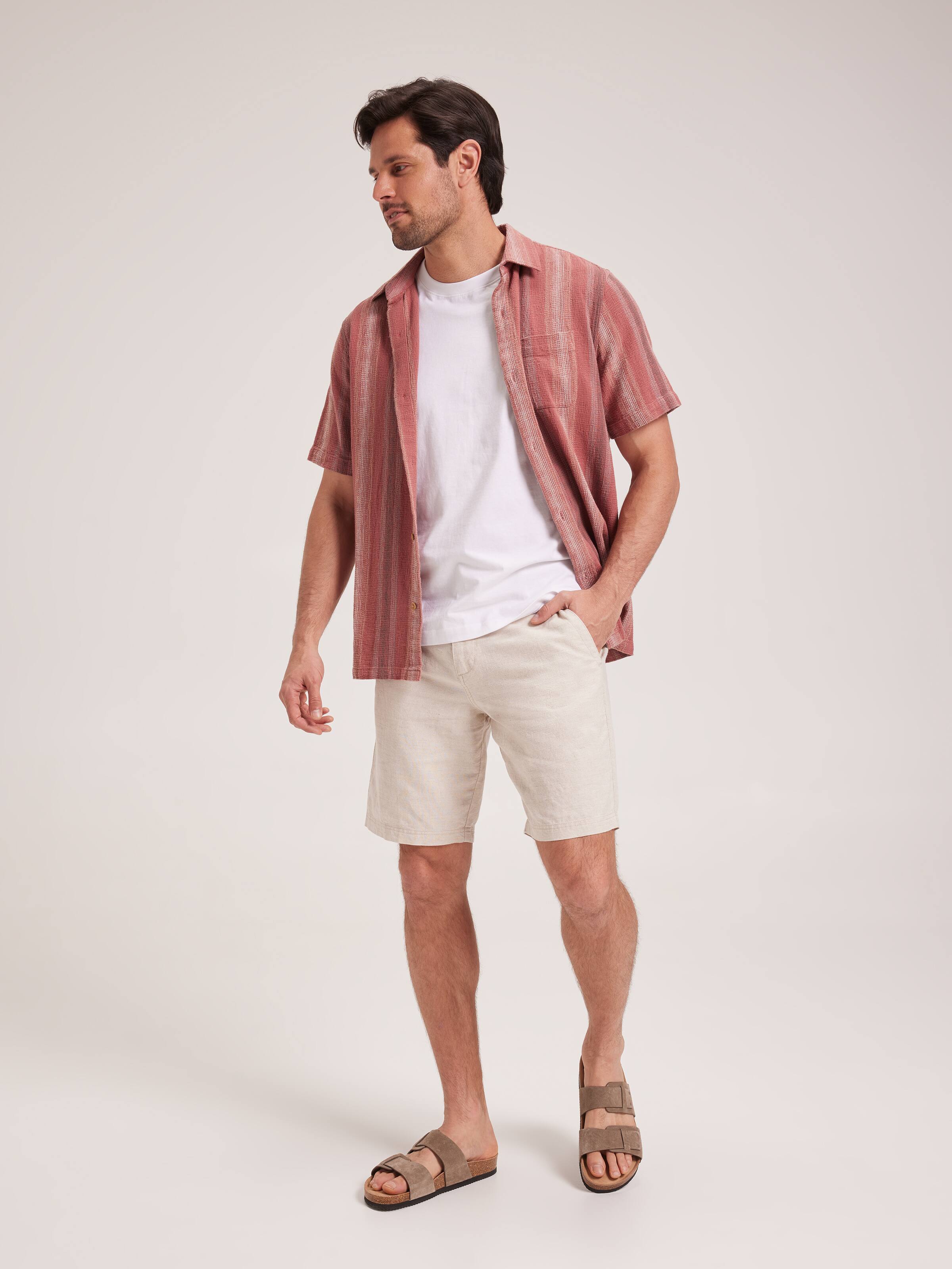 Linen Relaxed Short