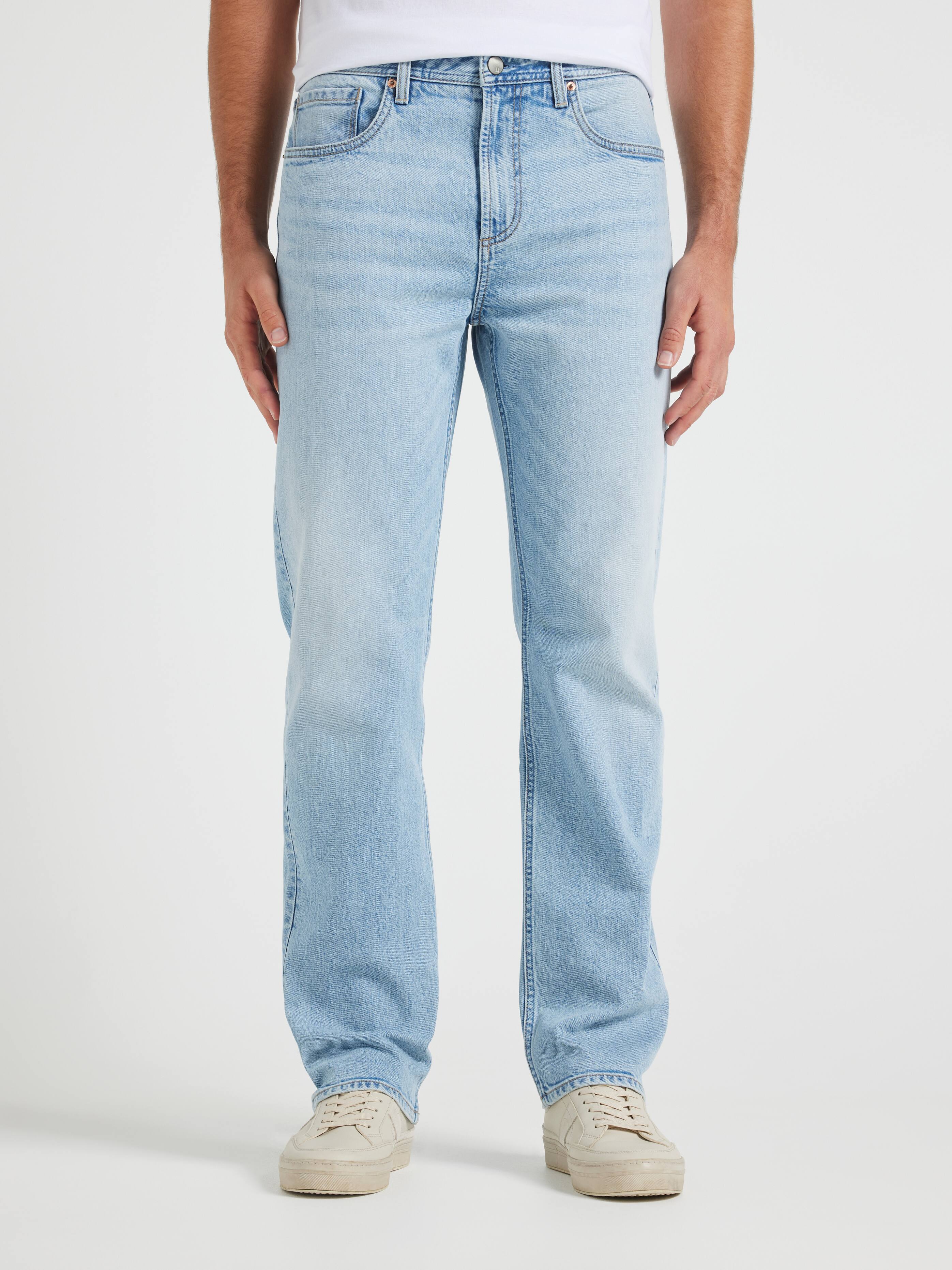 Ultra Soft Relaxed Straight Jean