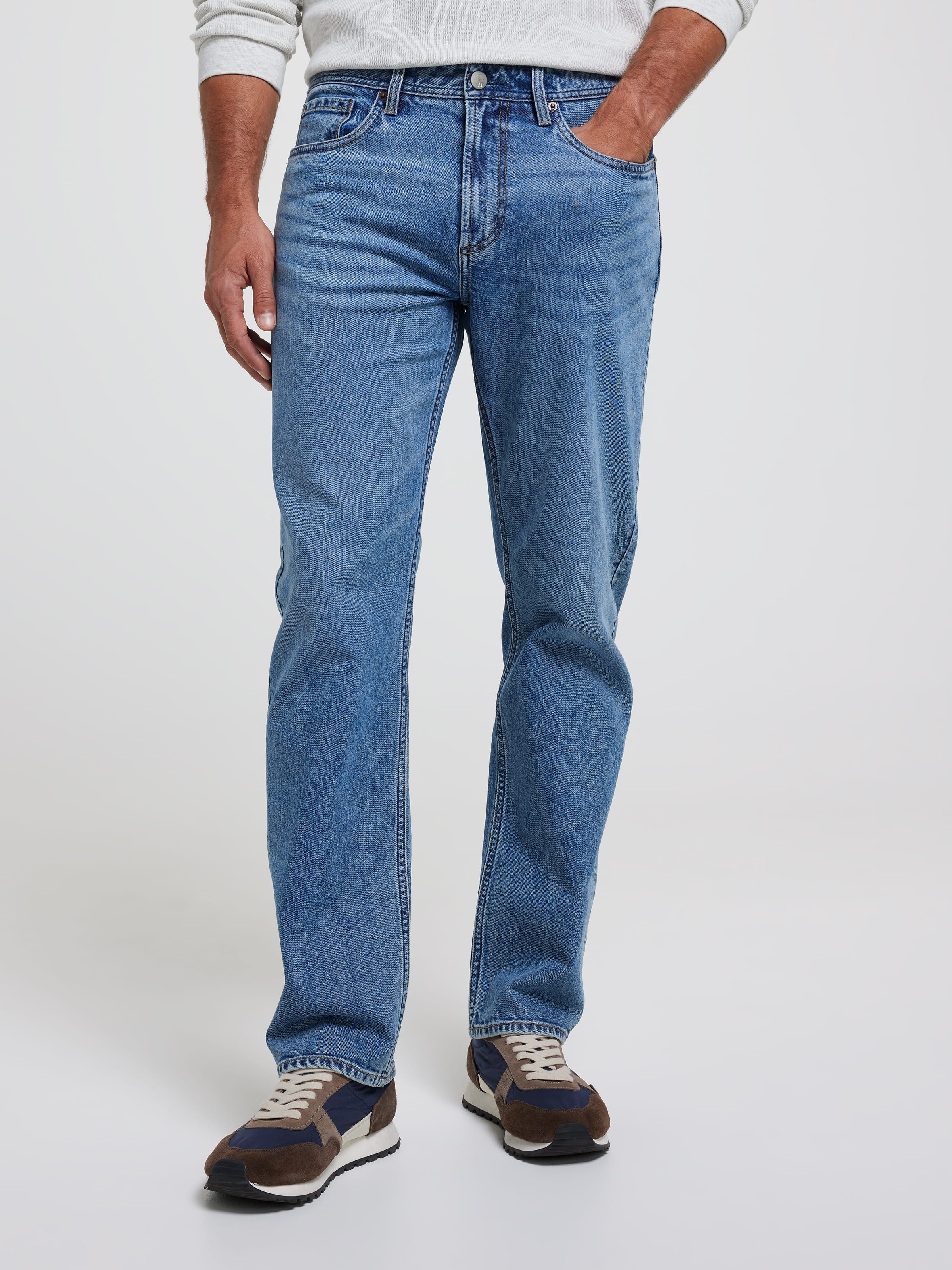 Ultra Soft Relaxed Straight Jean