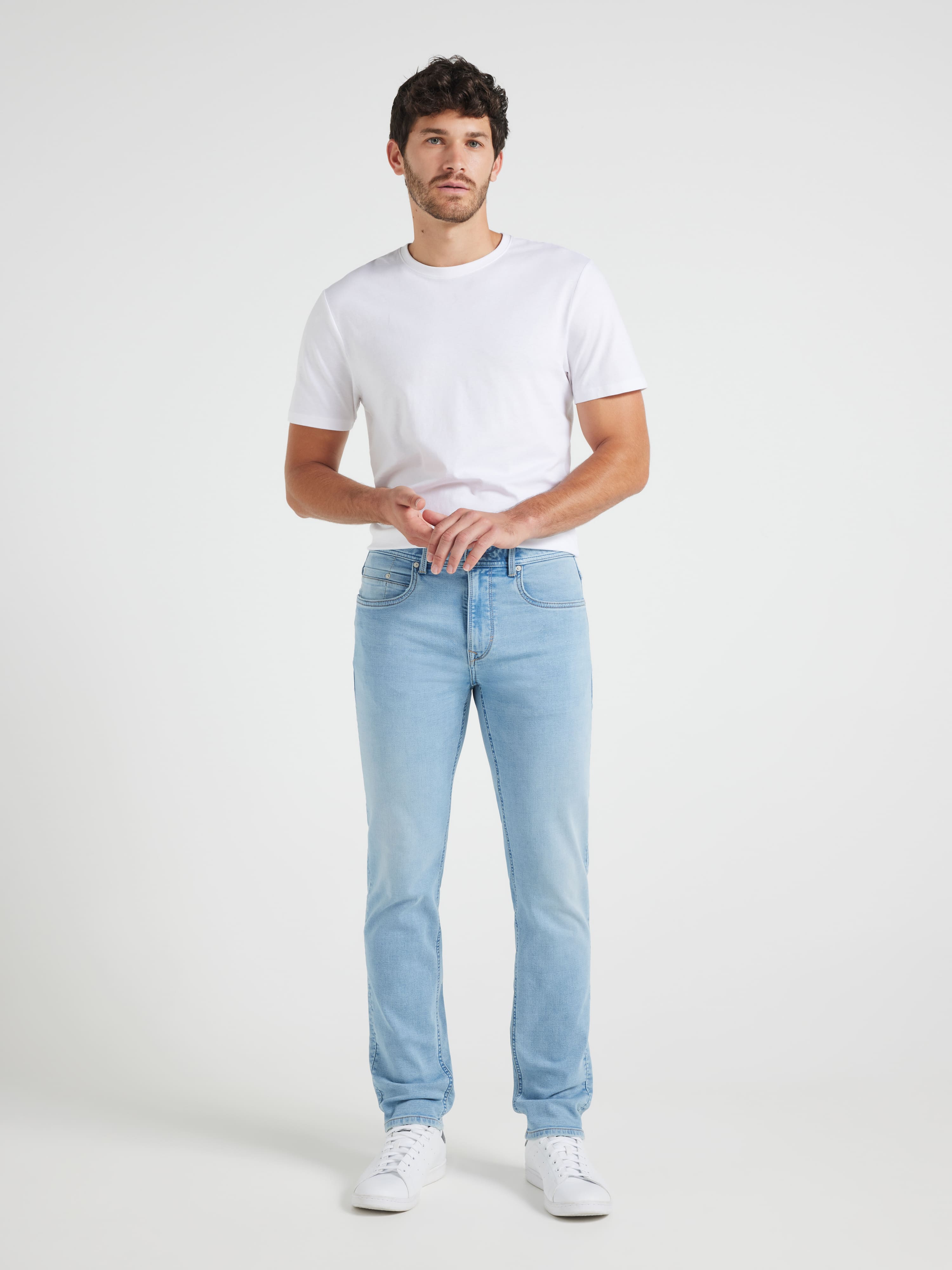 Mega Flex Regular Tapered Jean