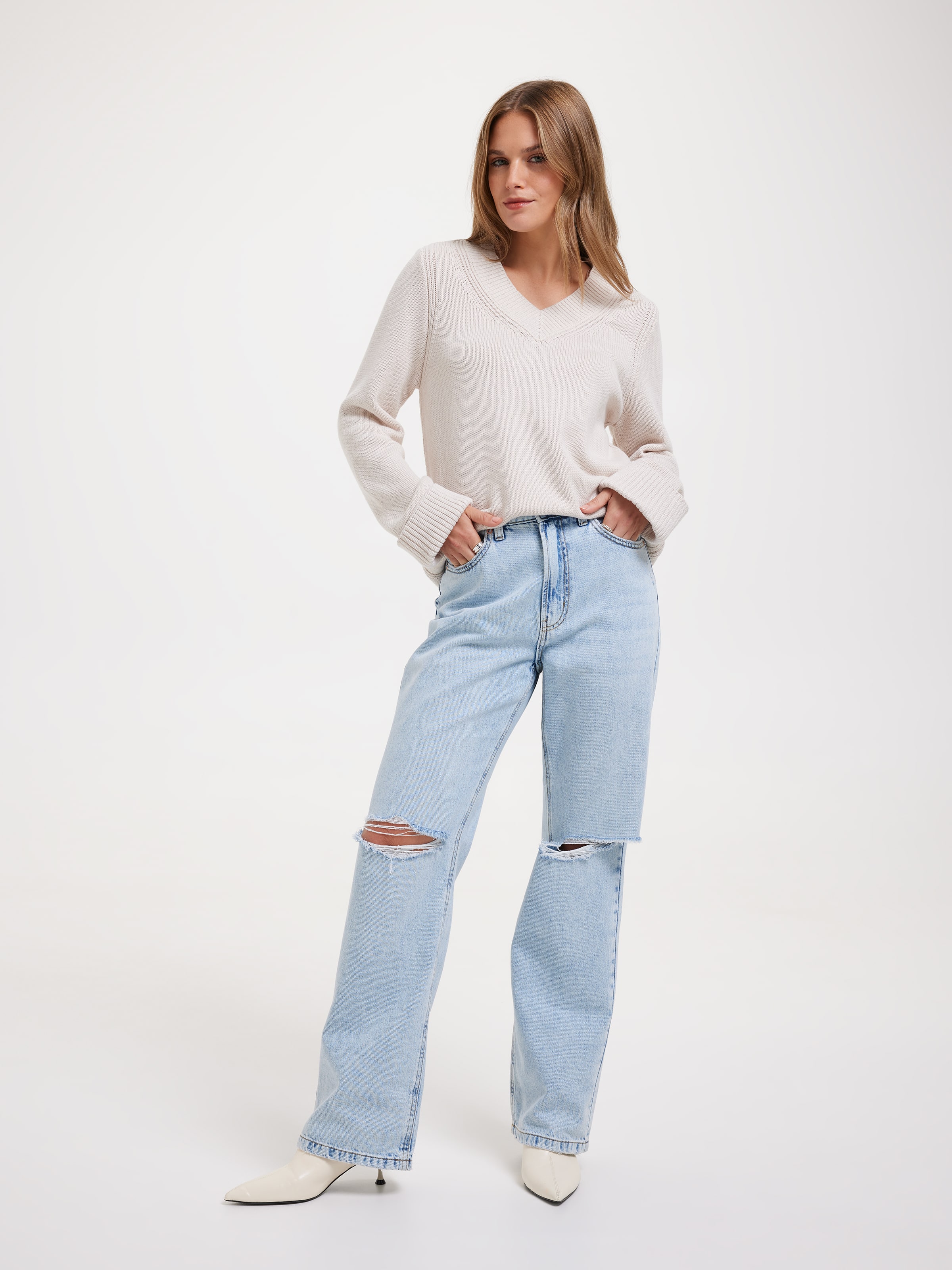 Dakota V Neck Pullover