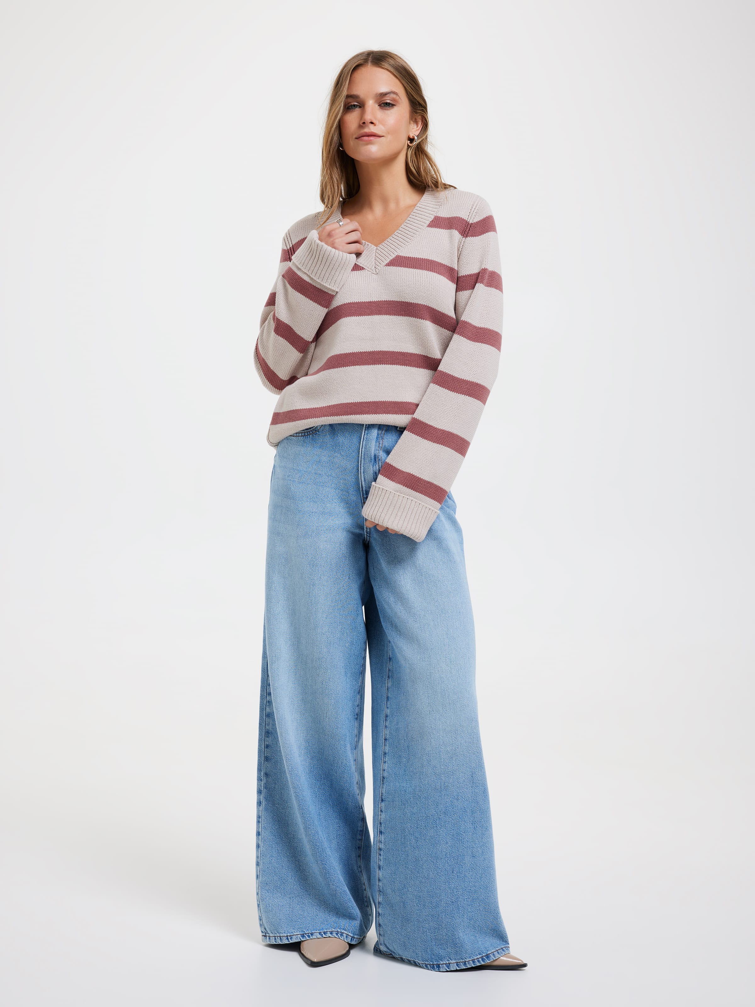 Dakota V Neck Pullover