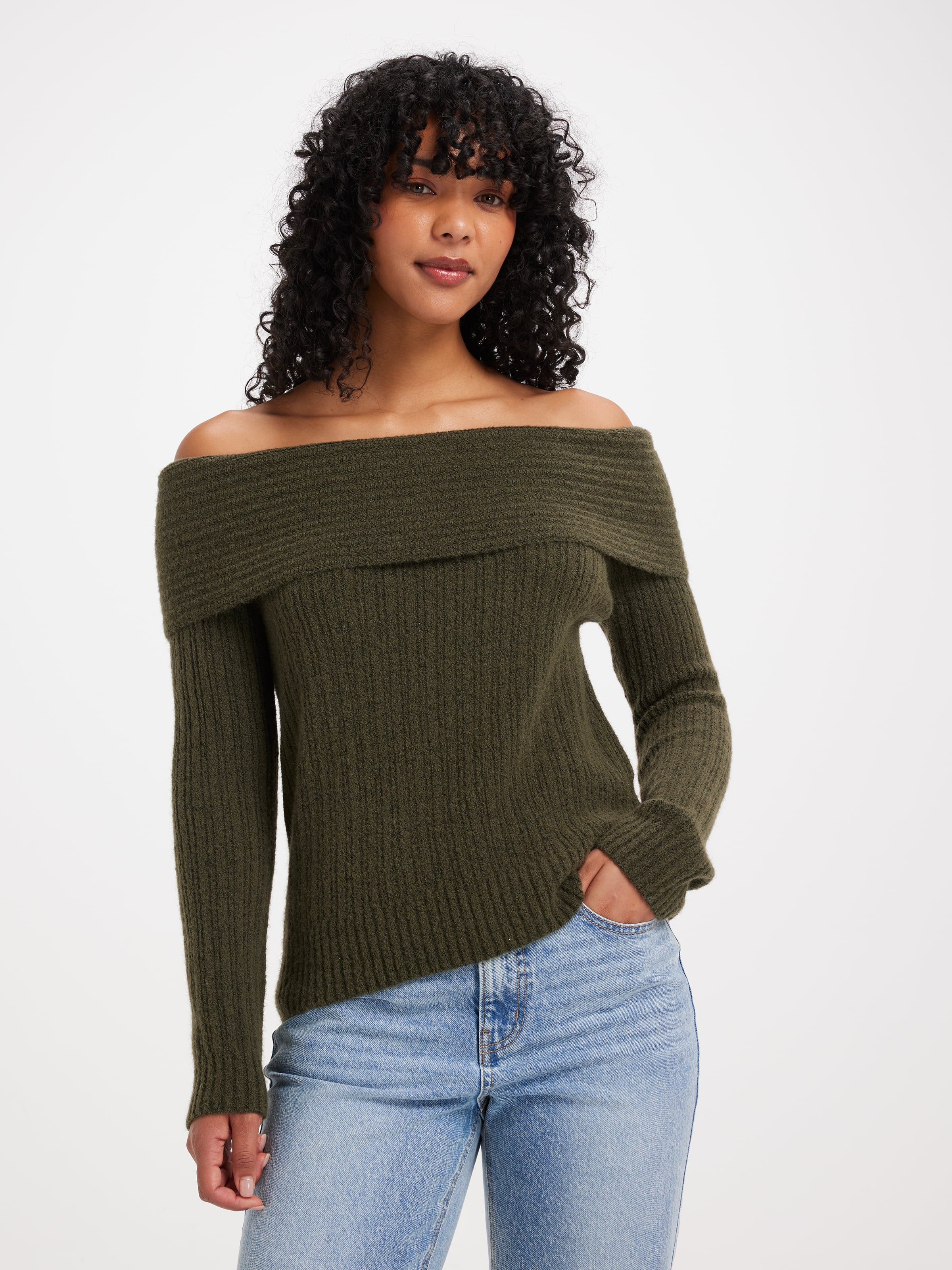 Bree Off Shoulder Pullover