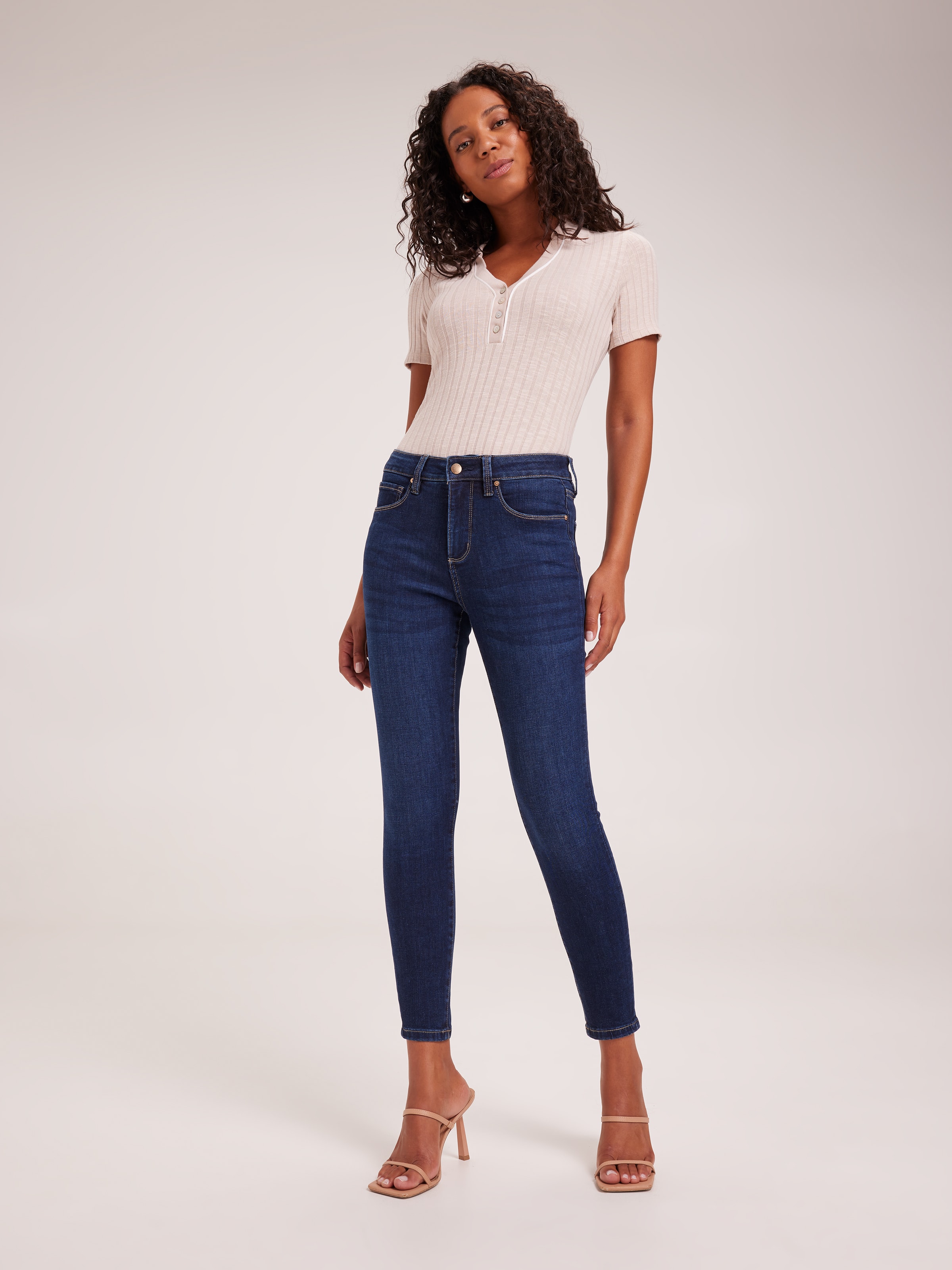 Luna Button Top