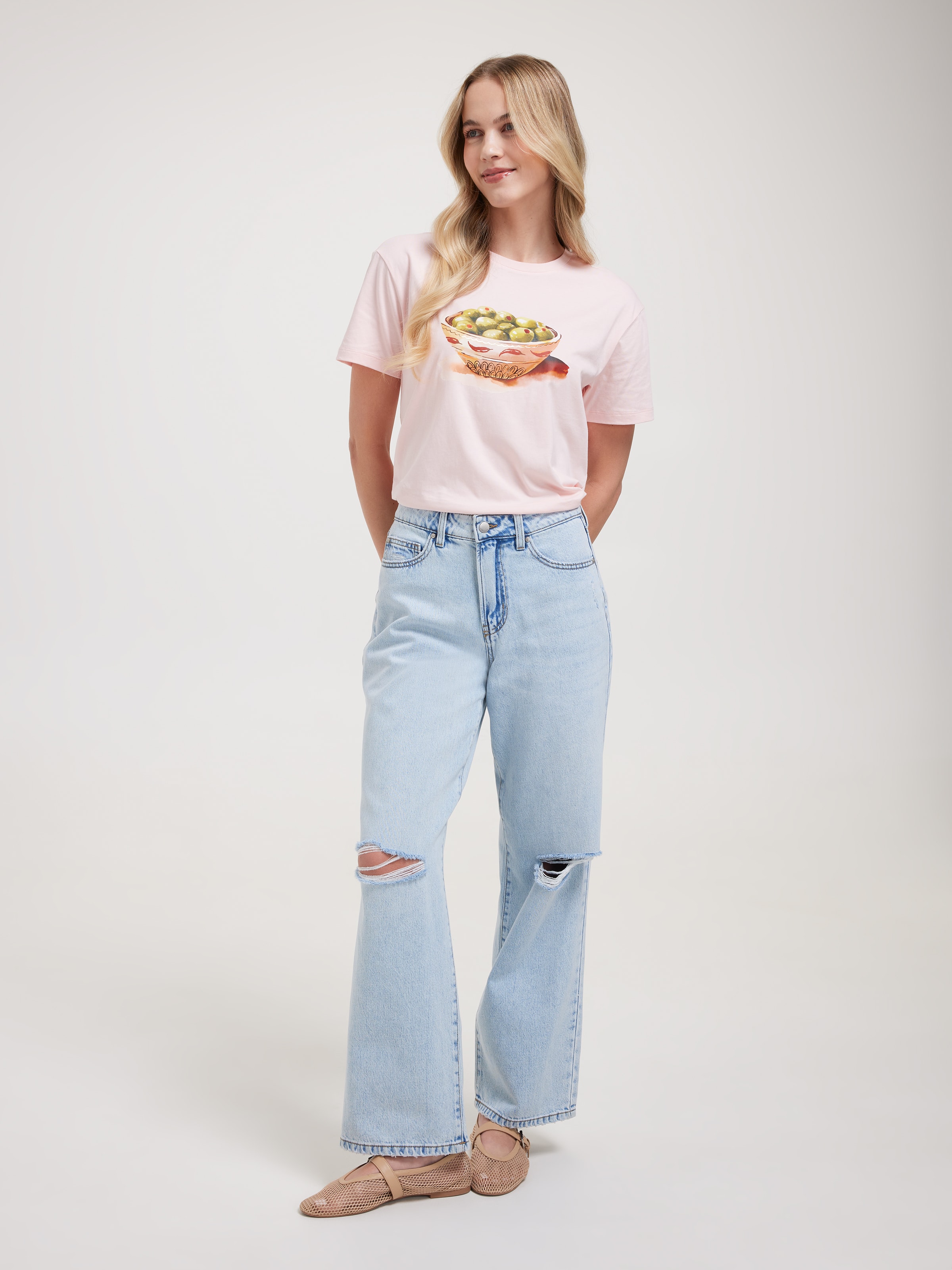 Antonia Oversized Graphic Tee