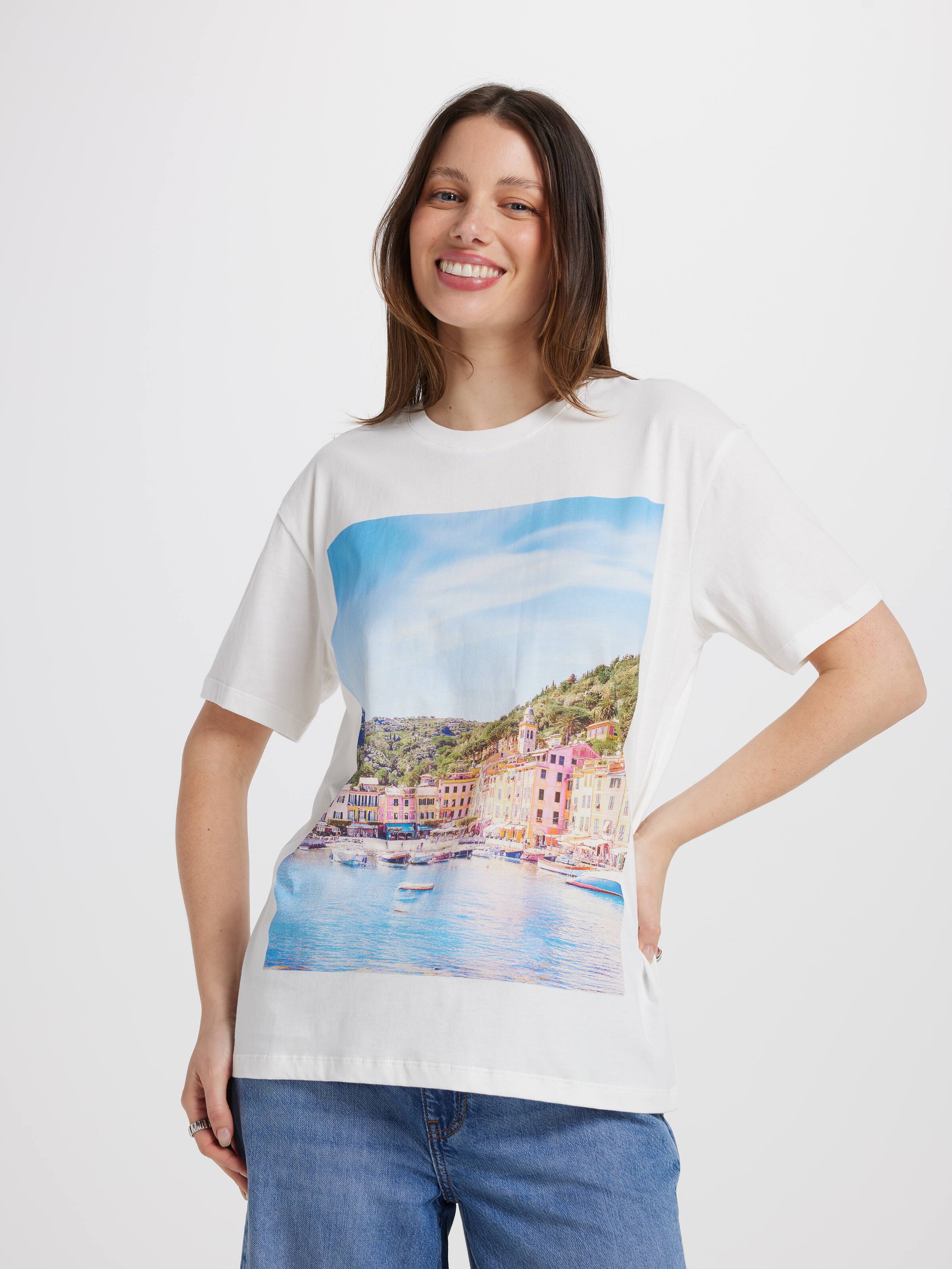 Antonia Oversized Graphic Tee