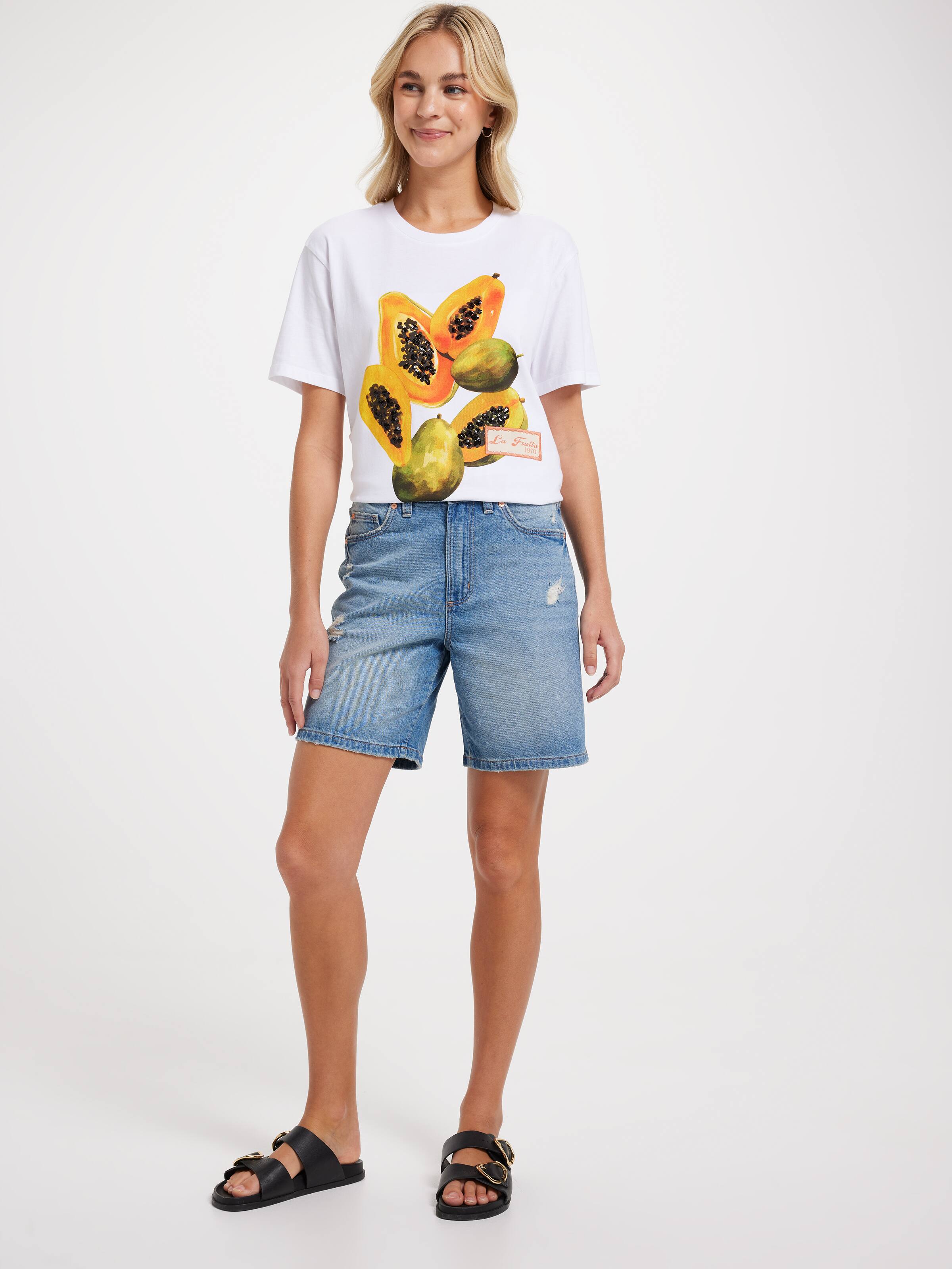 Antonia Oversized Graphic Tee