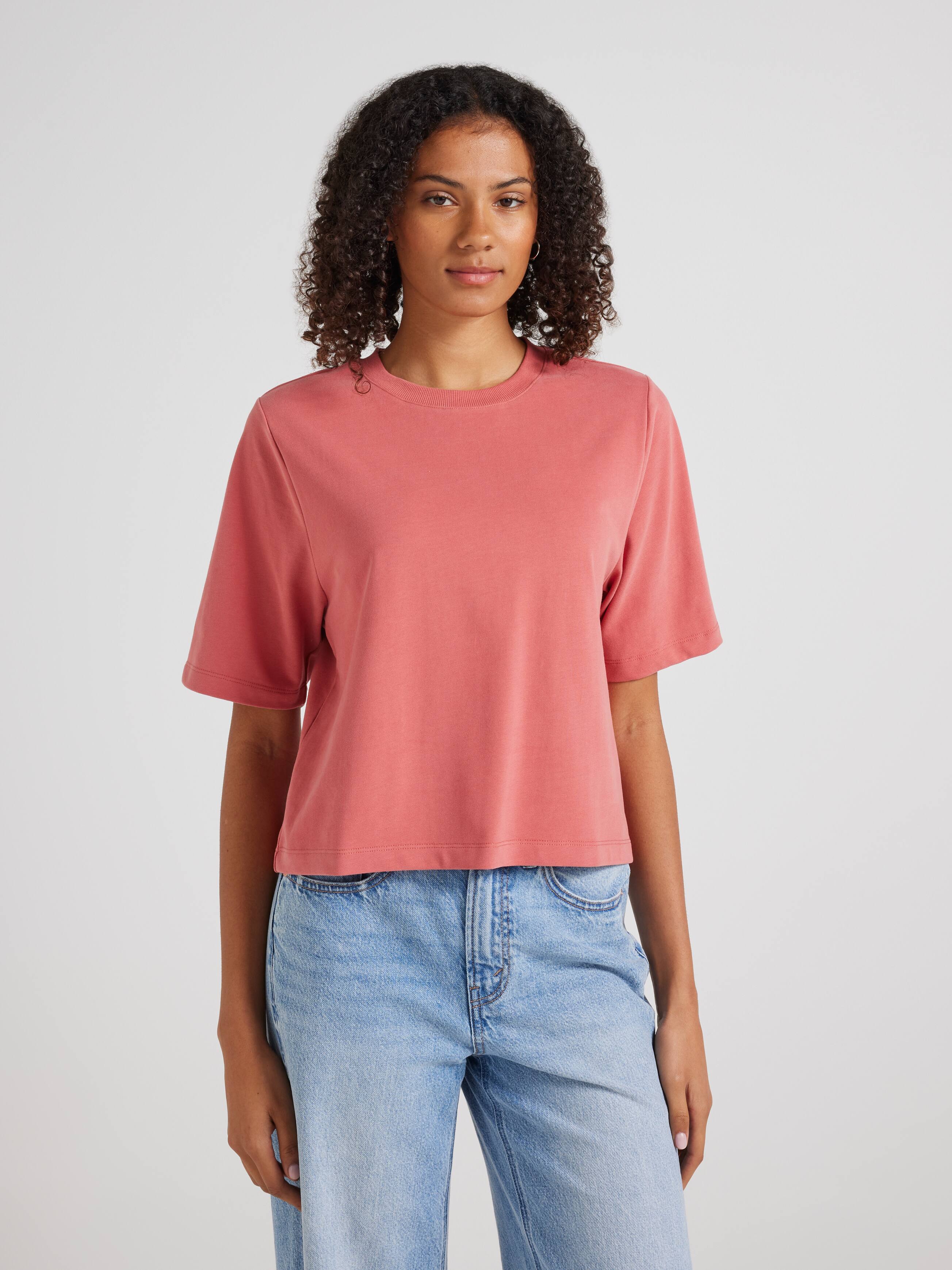 The Boxy Crop Tee