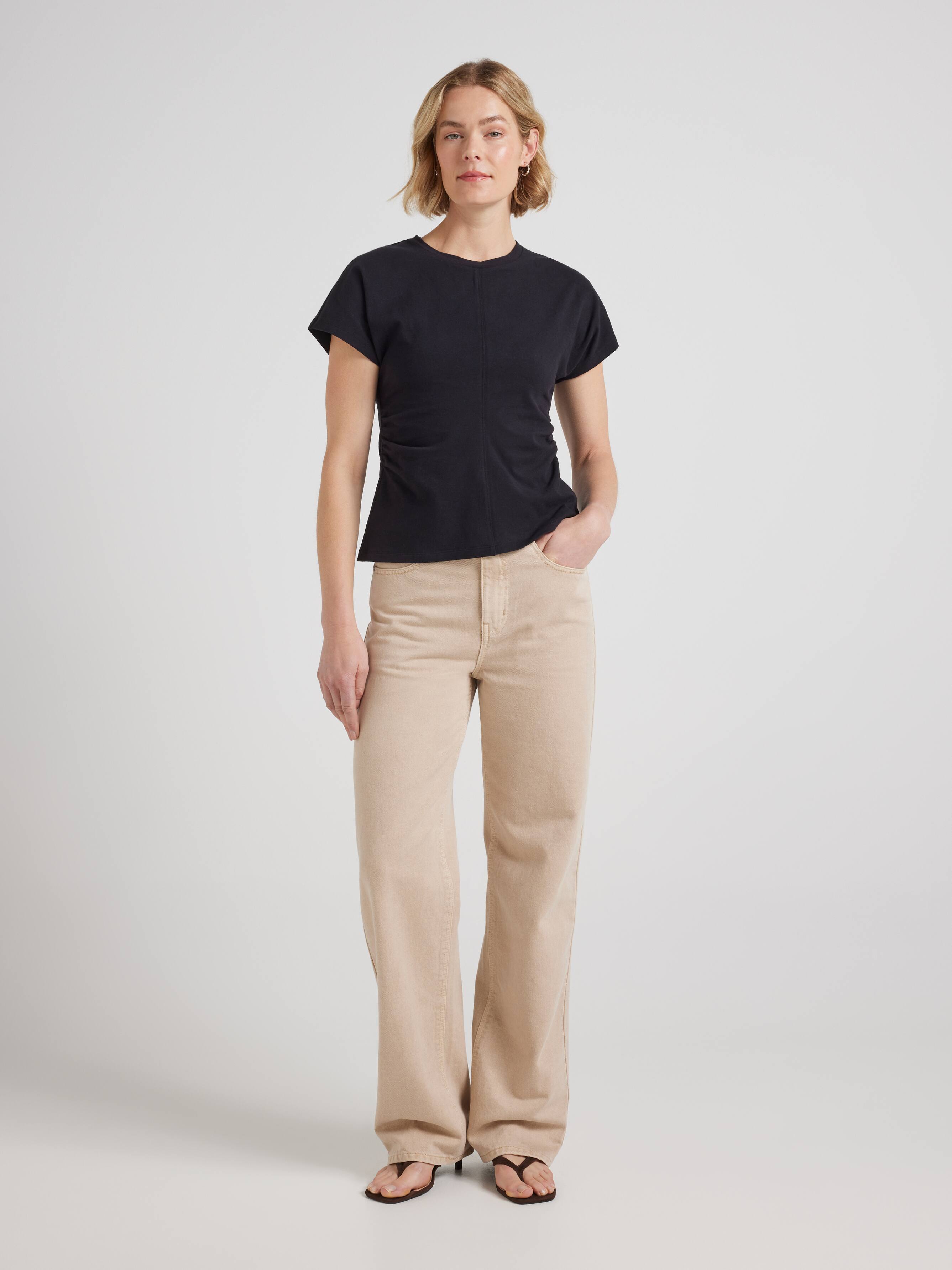 Aria Cinched Tee