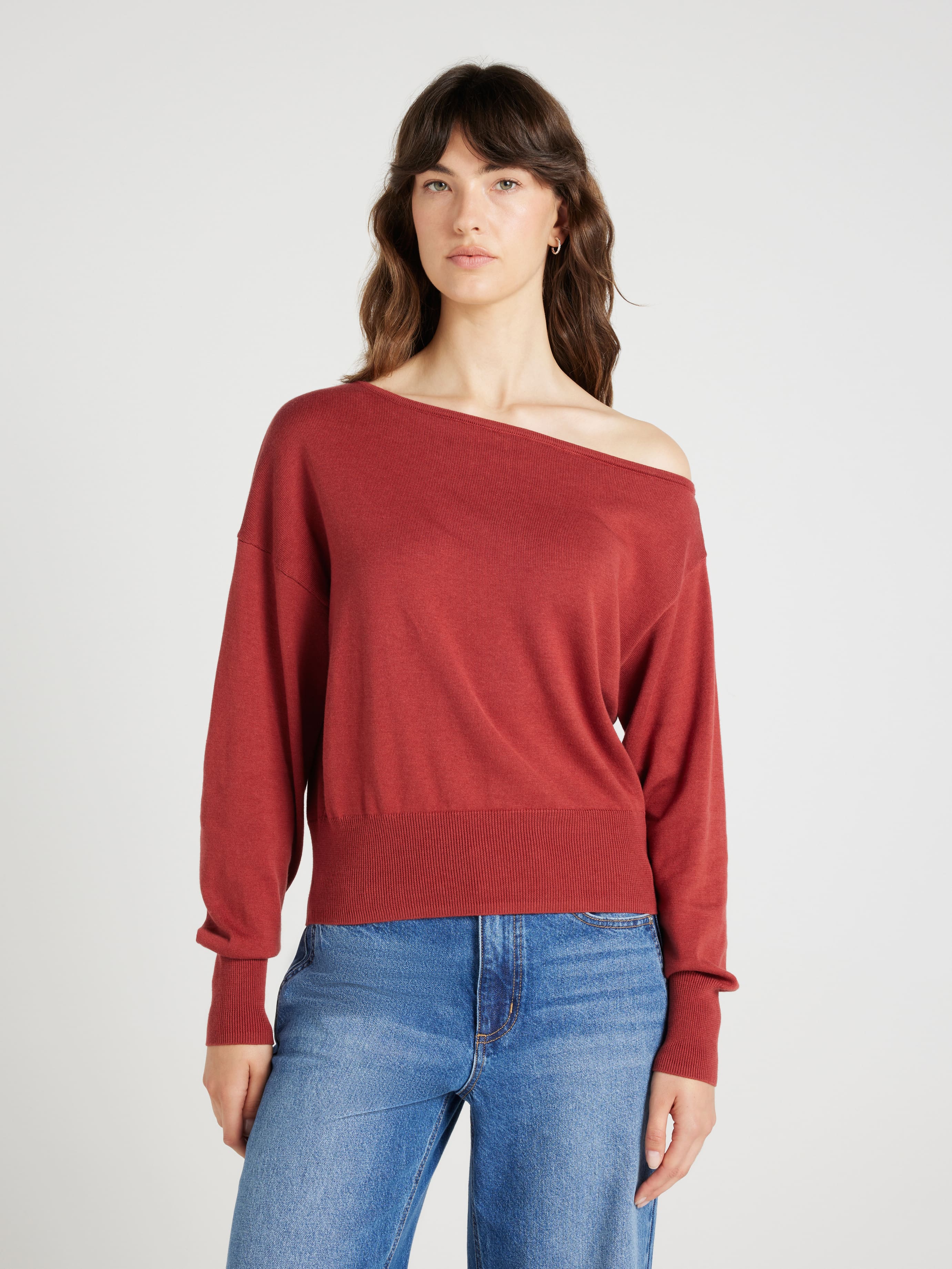 Cassie One Shoulder Pullover