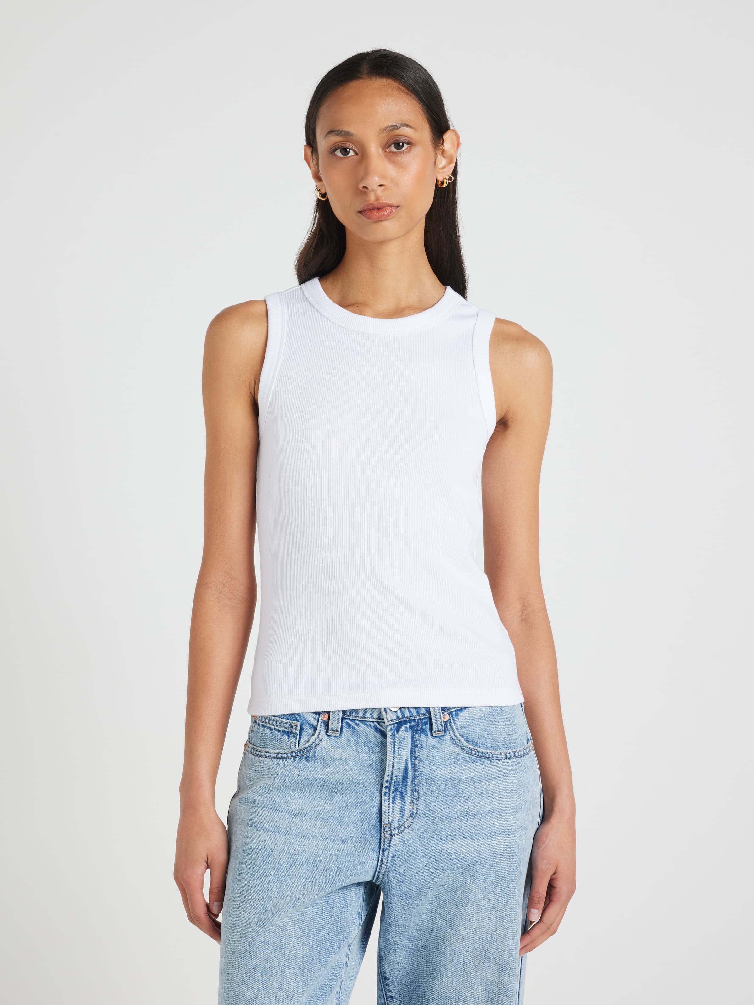 The High Neck Tank
