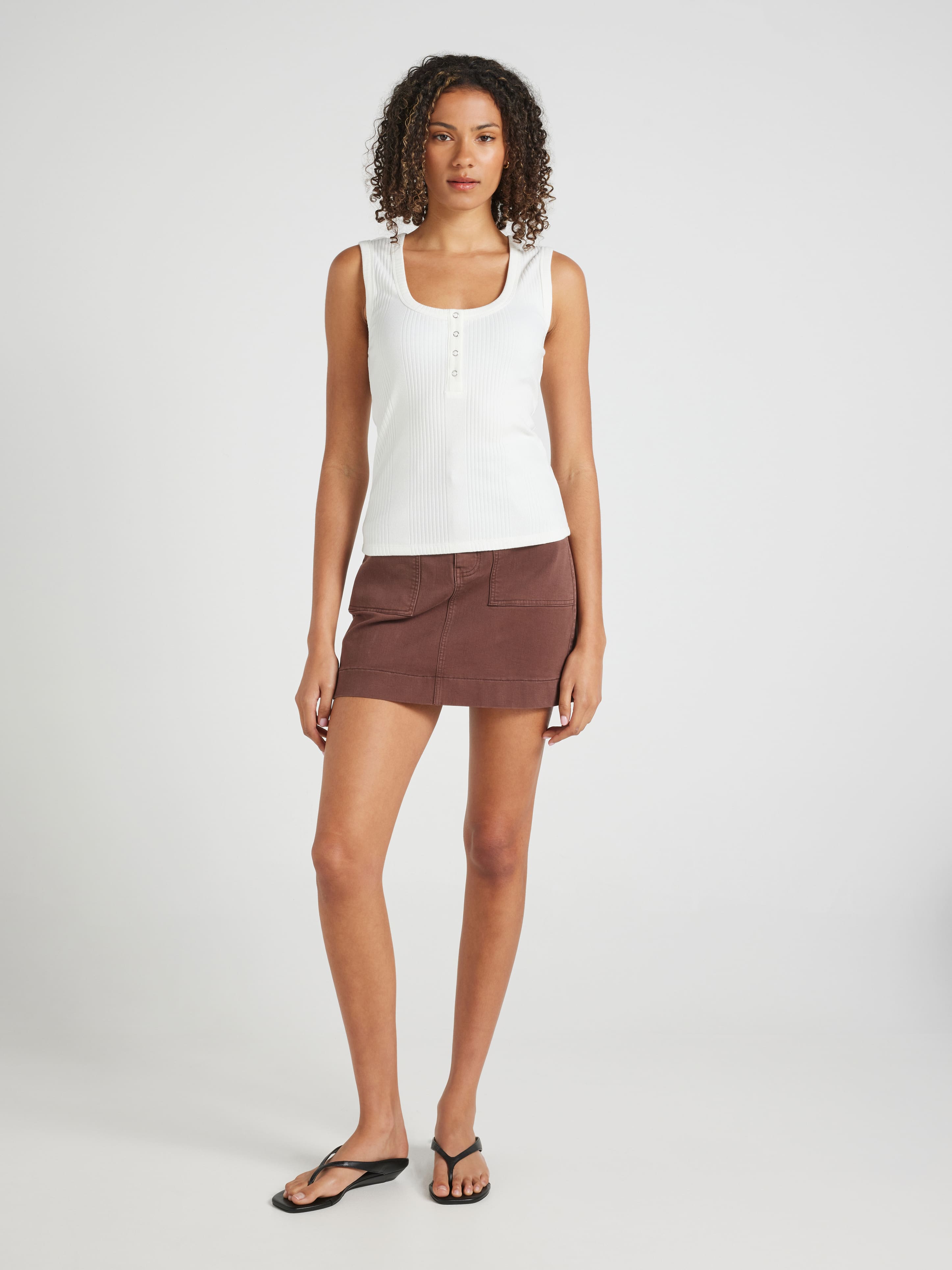 Henley Tank