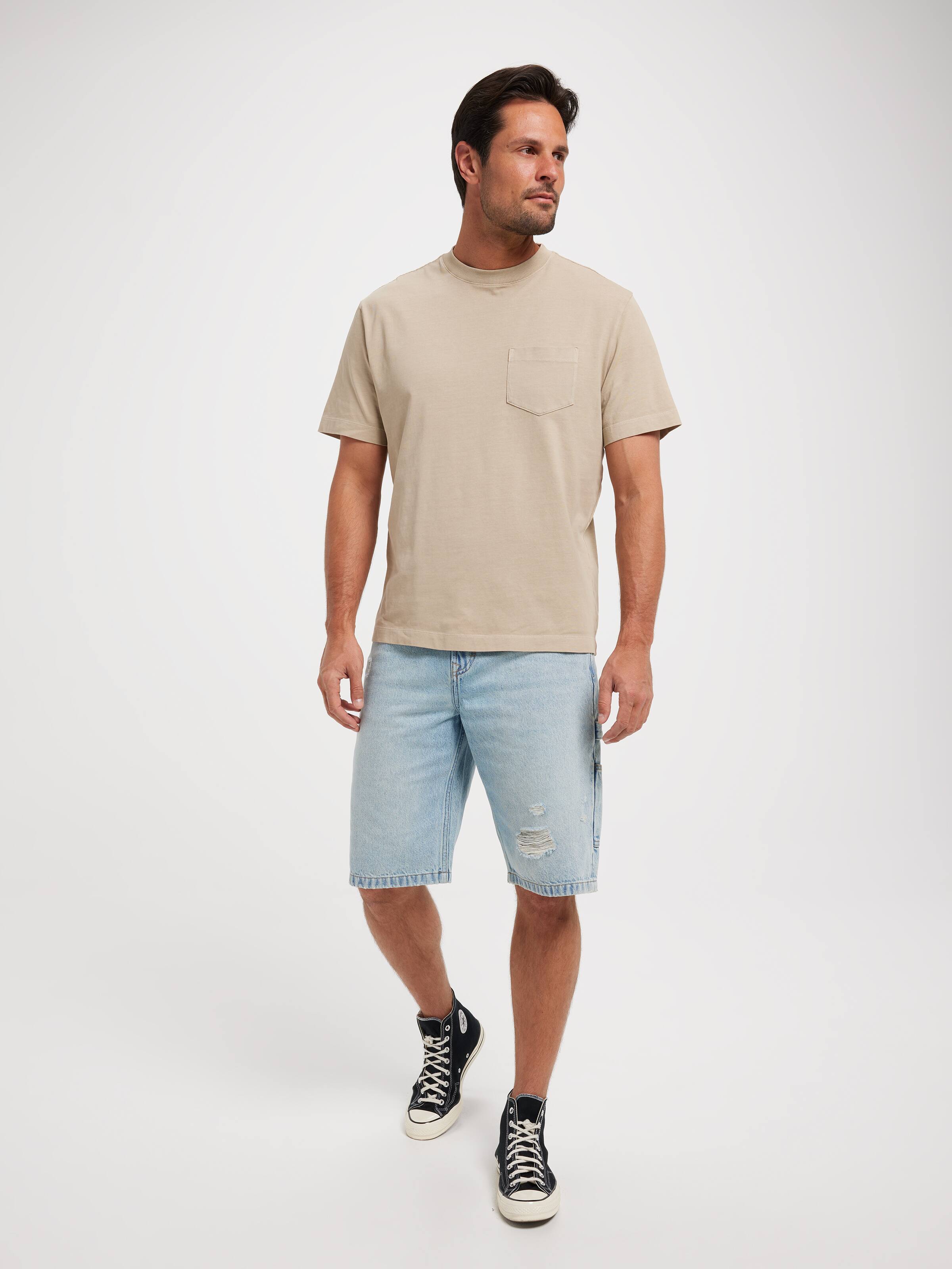 Short Sleeve Relaxed Fit Pocket Tee