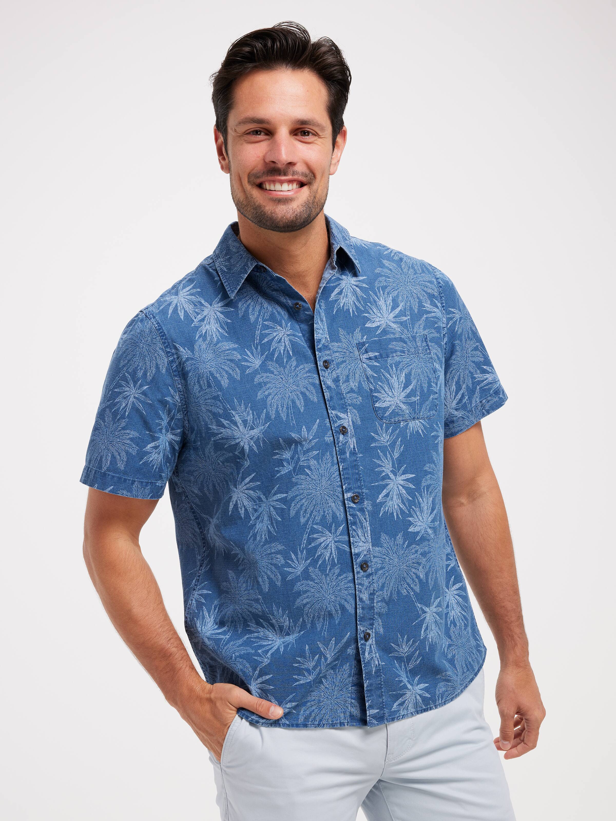 Short Sleeve Chambray Palm Print Shirt