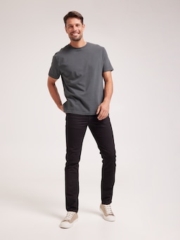 Casual Fit Tee