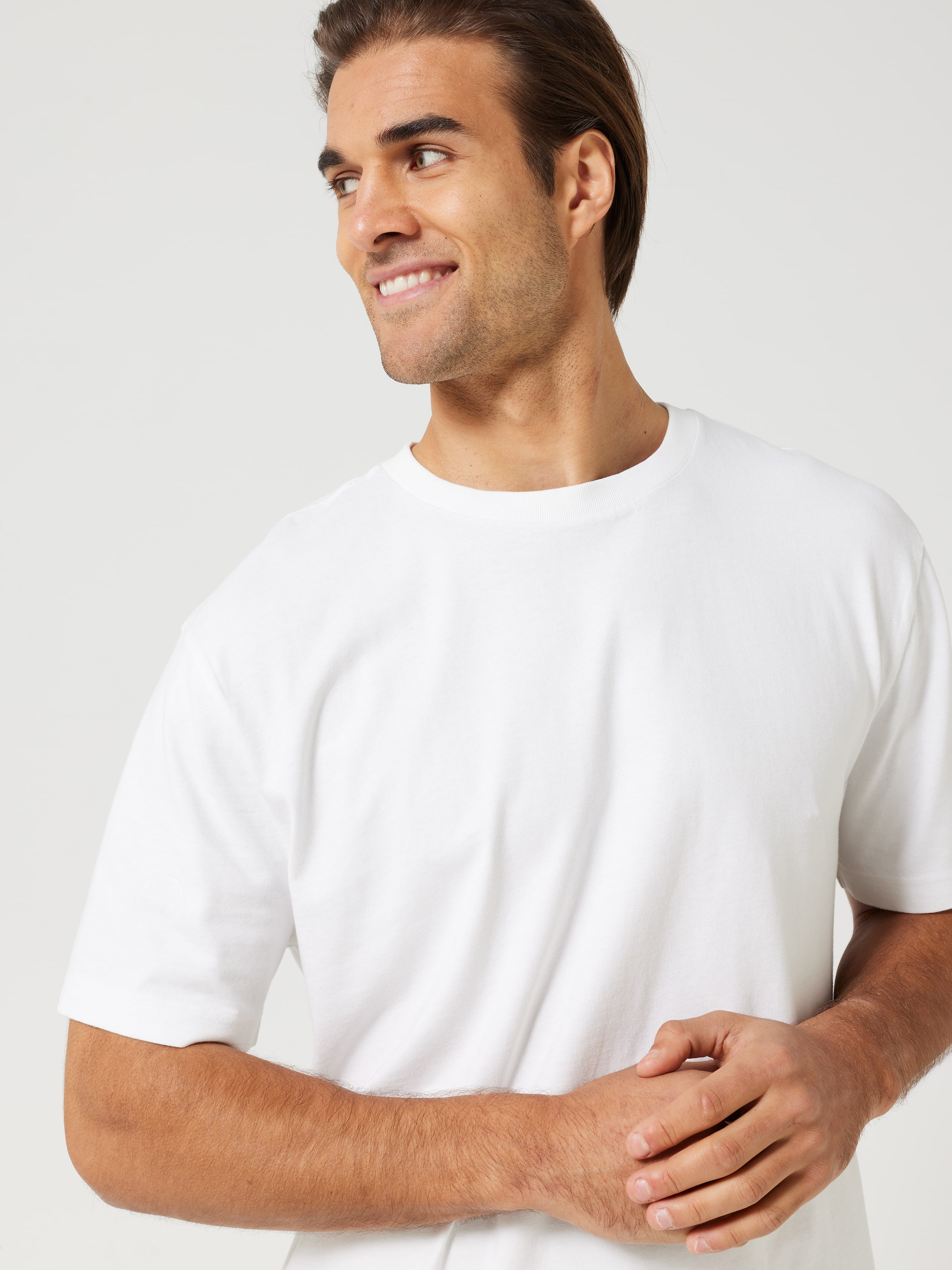 Casual Fit Tee