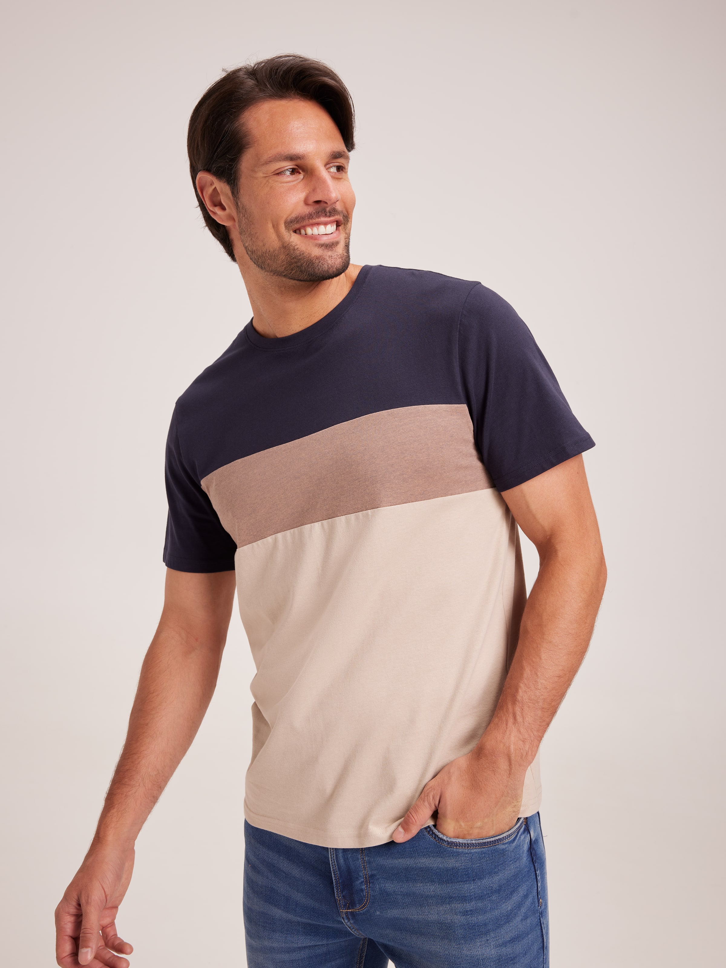 Chest Block Stripe