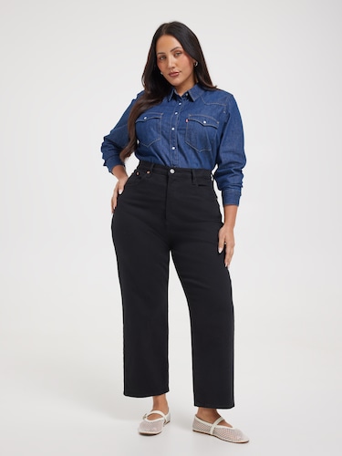 Curve Ribcage Straight Jean In Black                                                                                            