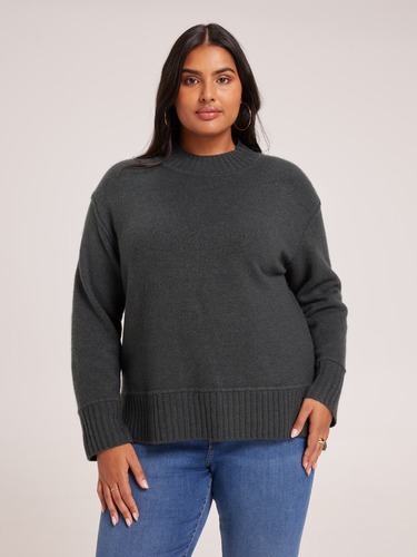 Curve Lucy Extended Neck Pullover                                                                                               
