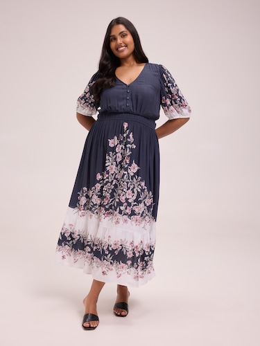 Curve Juliette Floral Dress                                                                                                     