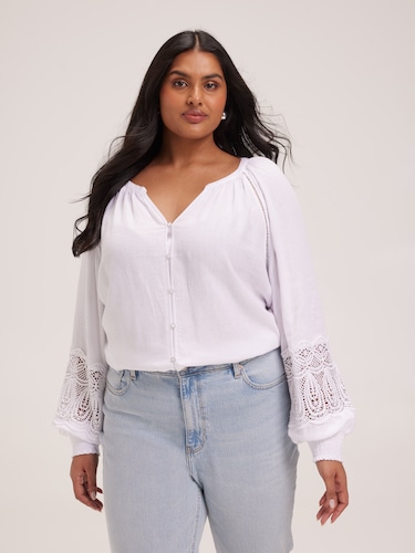 Curve Victoria Linen Blend Blouse                                                                                               