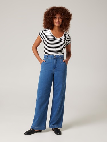 Amaze Wide Leg Trouser                                                                                                          