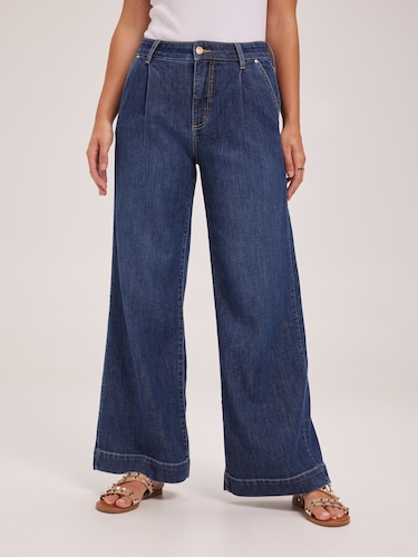 Super Mid Rise Pleat Front Jean                                                                                                 