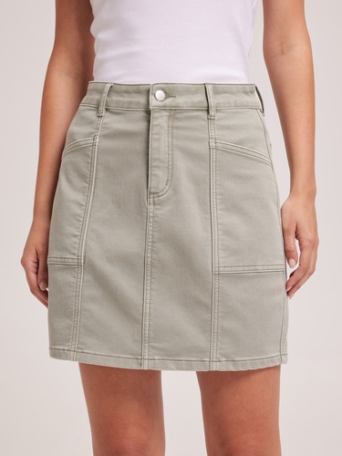 Amaze Utility Mid Thigh Skirt                                                                                                   