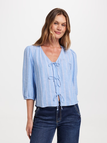 Tobi Tie Front Blouse                                                                                                           
