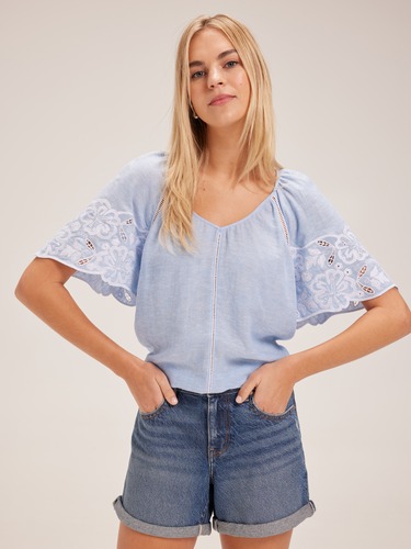 Sierra Embroidery V Neck Blouse                                                                                                 