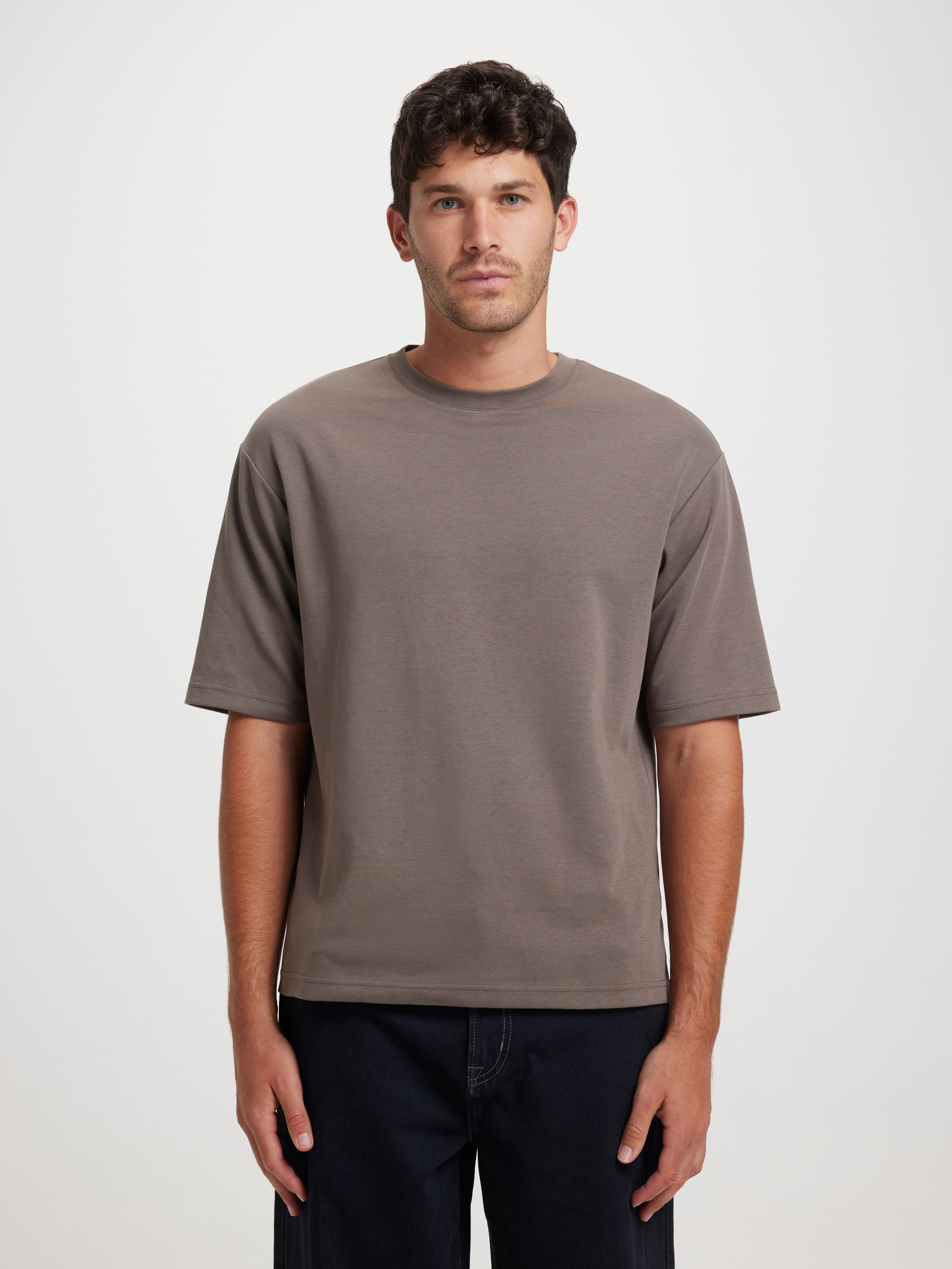 Short Sleeve Basic Easy Tee Espresso - Just Jeans Online